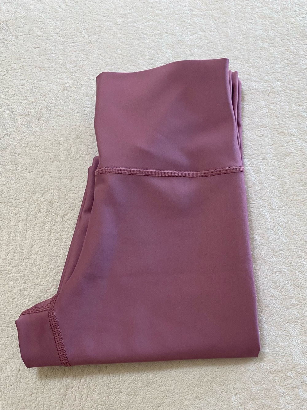 ALO Matching set Airlift Intrigue Sports Bra & Leggings RARE Color Mauve Size XS - Picture 5 of 15